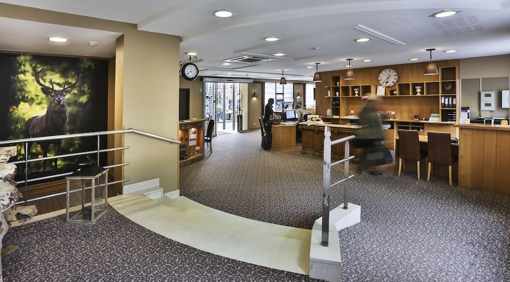 Hotel Quartier Latin มาร์ช-อ็อง-เฟเมน ภายนอก รูปภาพ